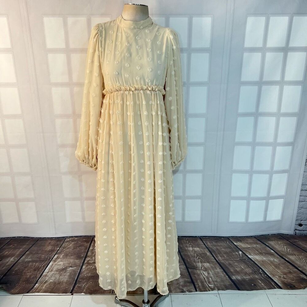 Bliss Hijab NWT ivory EVA MAXI DRESS - EMBOSSED DOTS size 40 or large - Picture 4 of 13